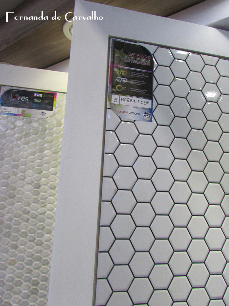 alt="expo revestir hexagonal 2"